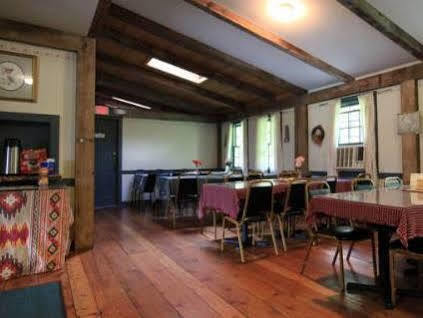 Ladd Brook Inn 포우날 외부 사진