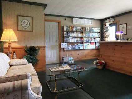 Ladd Brook Inn 포우날 외부 사진